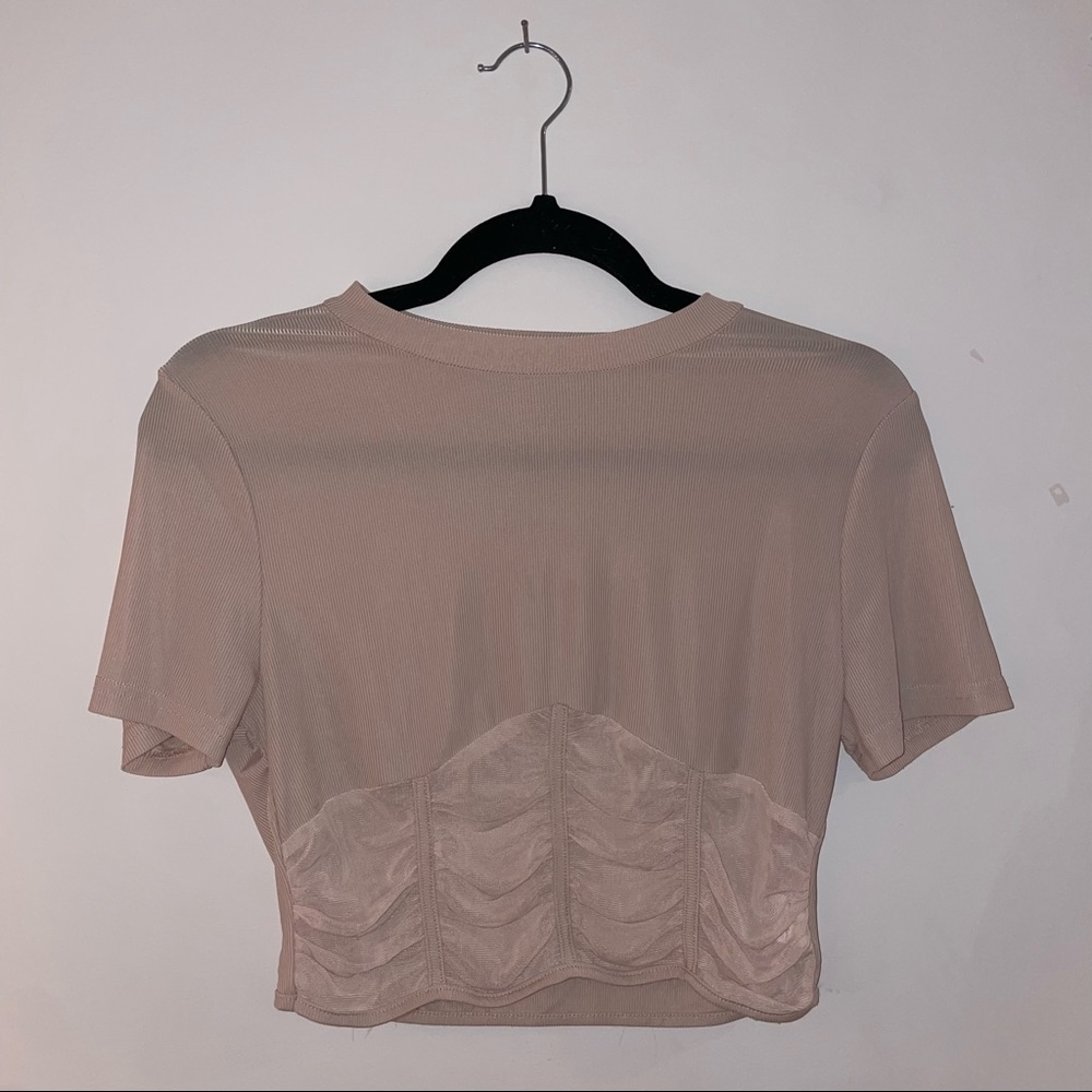 Cropped tan tee